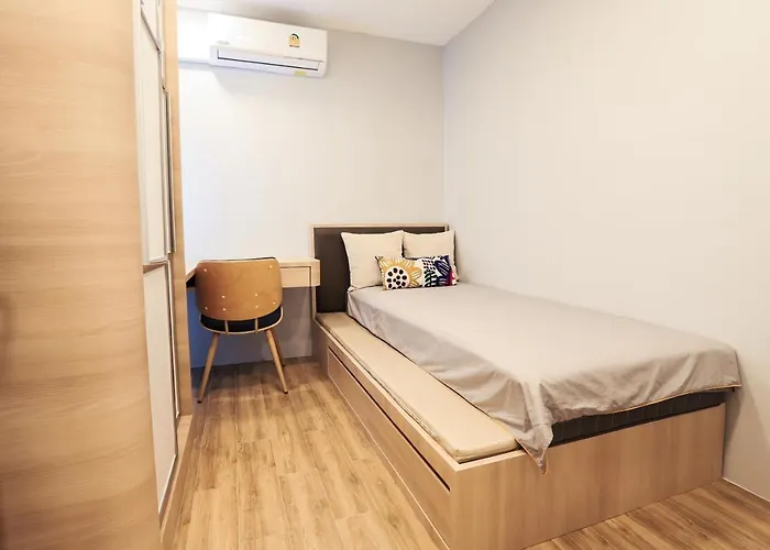 Glory Sukhumvit -asoke- Prompong- Bts- Mrt Aparthotel *