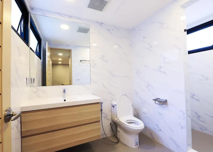 Aparthotel Glory Sukhumvit -asoke- Prompong- Bts- Mrt