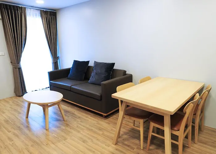 Glory Sukhumvit -asoke- Prompong- Bts- Mrt Aparthotel