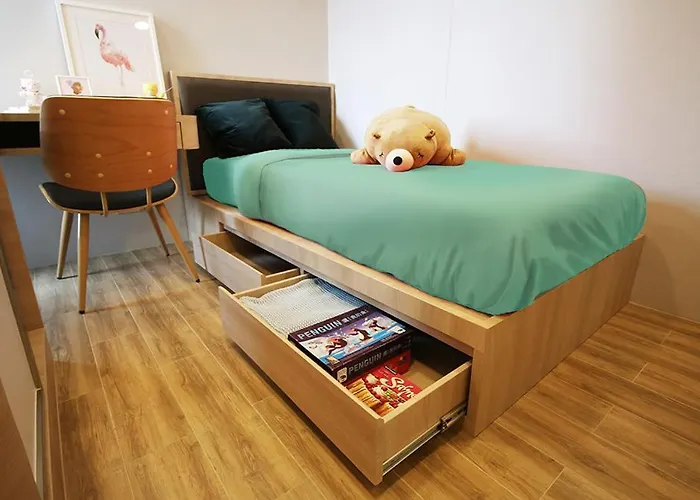 Aparthotel Glory Sukhumvit -asoke- Prompong- Bts- Mrt *