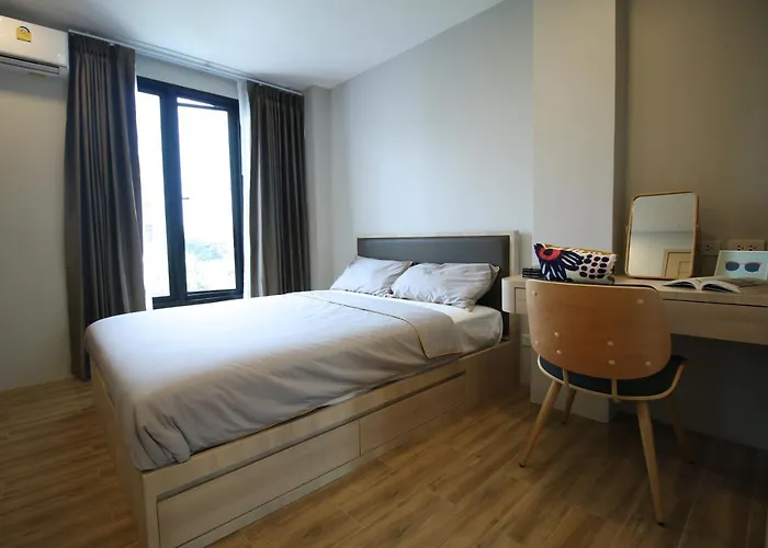 Glory Sukhumvit -asoke- Prompong- Bts- Mrt Aparthotel Bangkok
