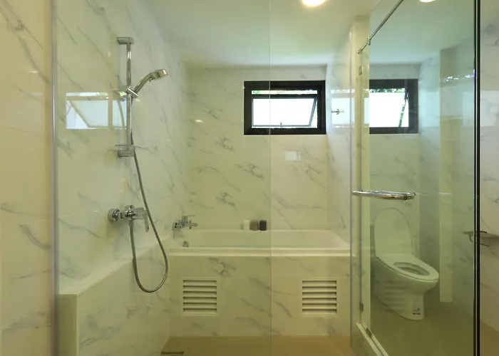 Aparthotel Glory Sukhumvit -asoke- Prompong- Bts- Mrt