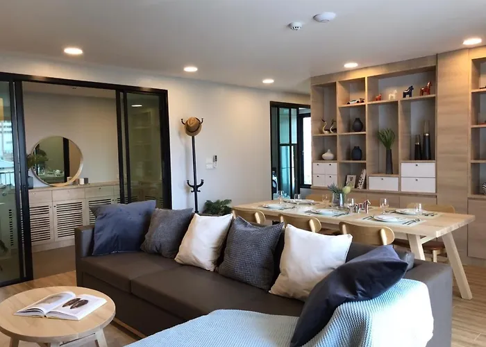 Glory Sukhumvit -asoke- Prompong- Bts- Mrt Aparthotel Bangkok