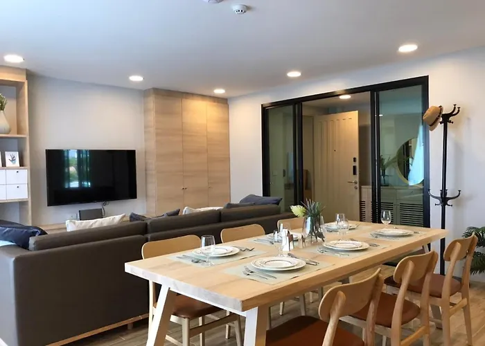 Glory Sukhumvit -asoke- Prompong- Bts- Mrt Aparthotel